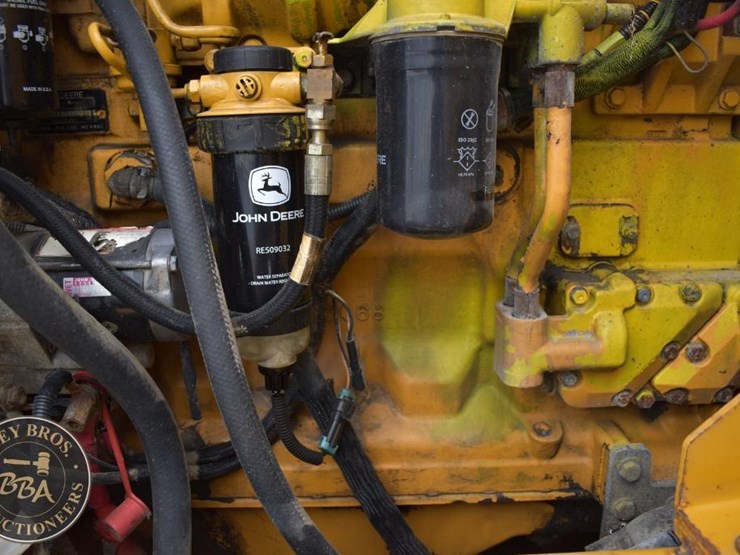 2007-deere-672d-image-48