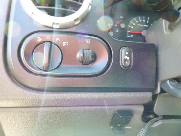 2003-ford-expedition-image-15