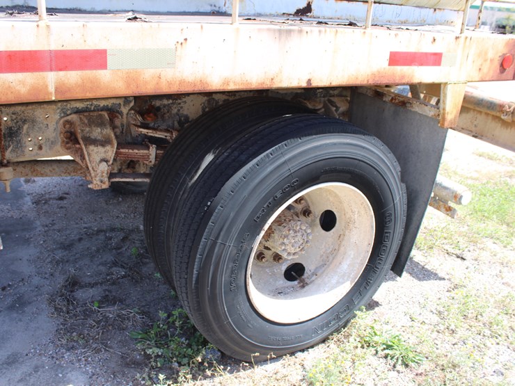 1998-ford-f700-image-7