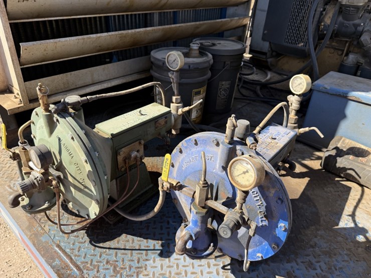 2006-caterpillar-c18-image-17