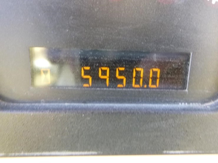 2006-caterpillar-143h-image-43