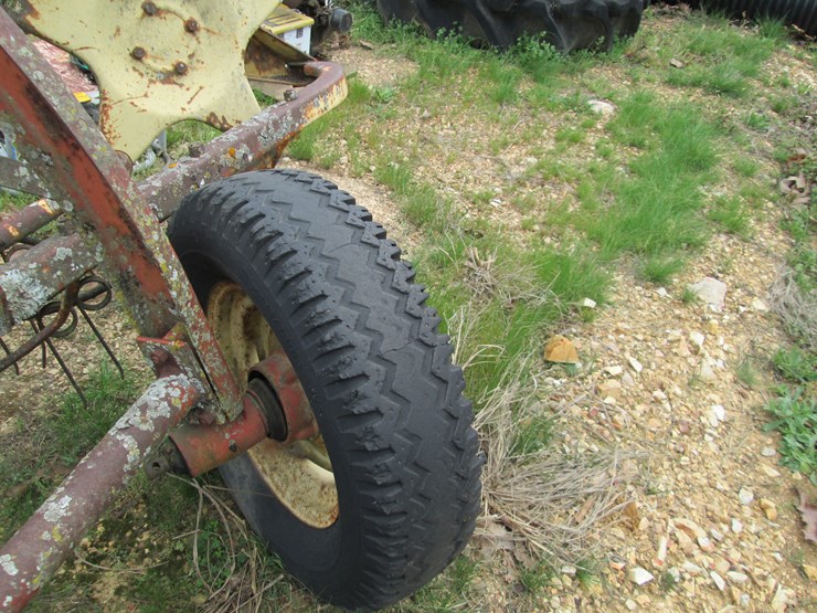 new-holland-256-image-7