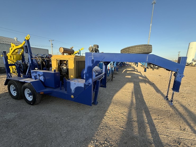 2004-evco-2.5-85-ton-power-swivel-mtd-on-2004-evco-15-t/a-gooseneck-trailer-image-18