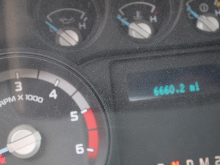 2018-ford-f750-image-15