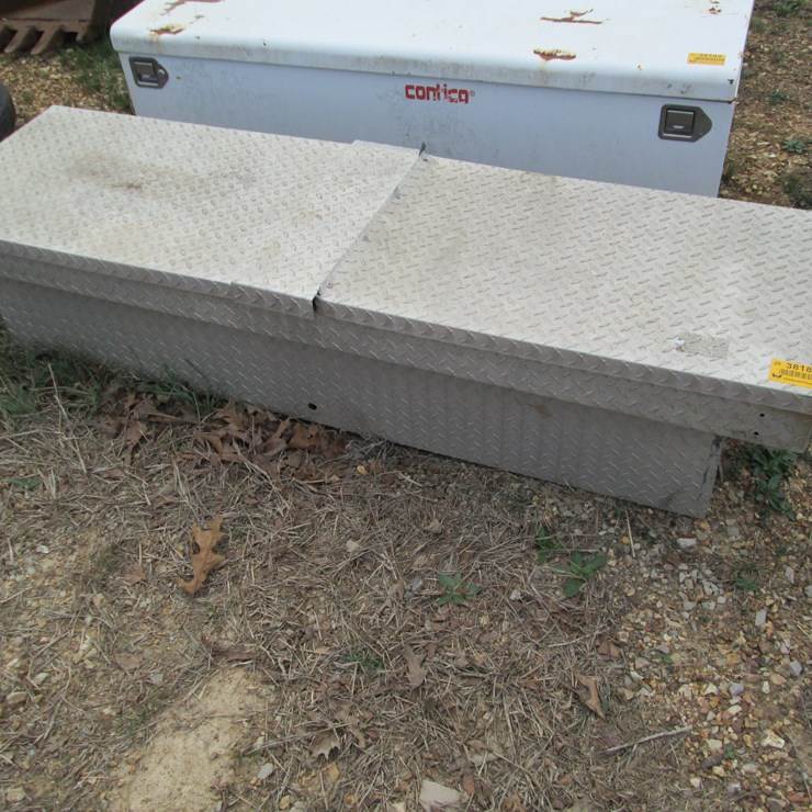 #38187 • 6’x20” Toolbox