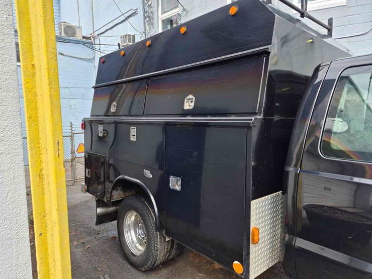 2007-ford-f550-image-6