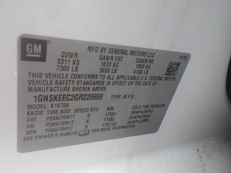 2016-chevrolet-tahoe-image-15