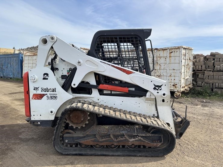 2017-bobcat-t650-image-7