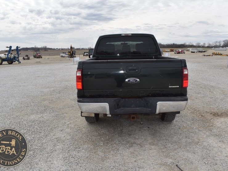 2014-ford-f250-sd-xlt-image-4