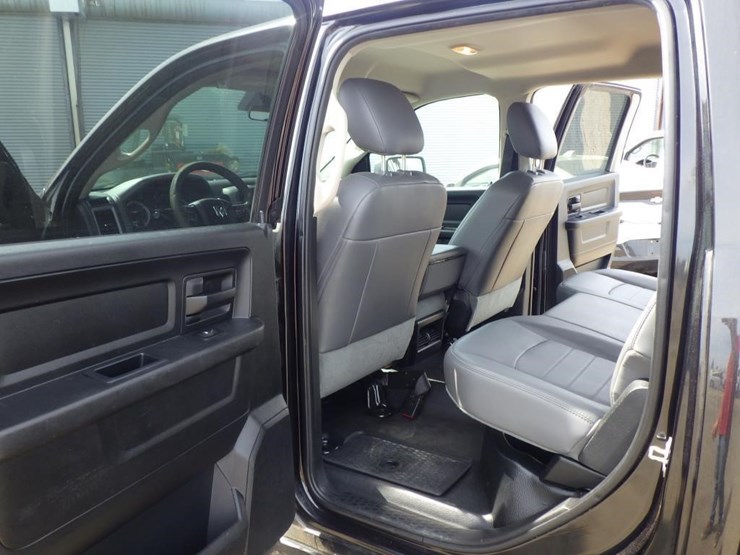 2017-dodge-1500-image-7