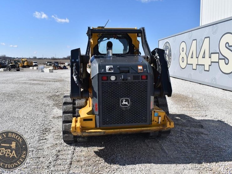 2023-deere-333g-image-17