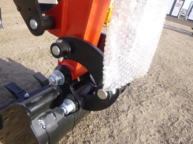 2025-tpm-20k-hydraulic-excavator-image-11