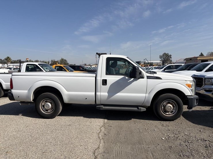 2013-ford-f250-image-8