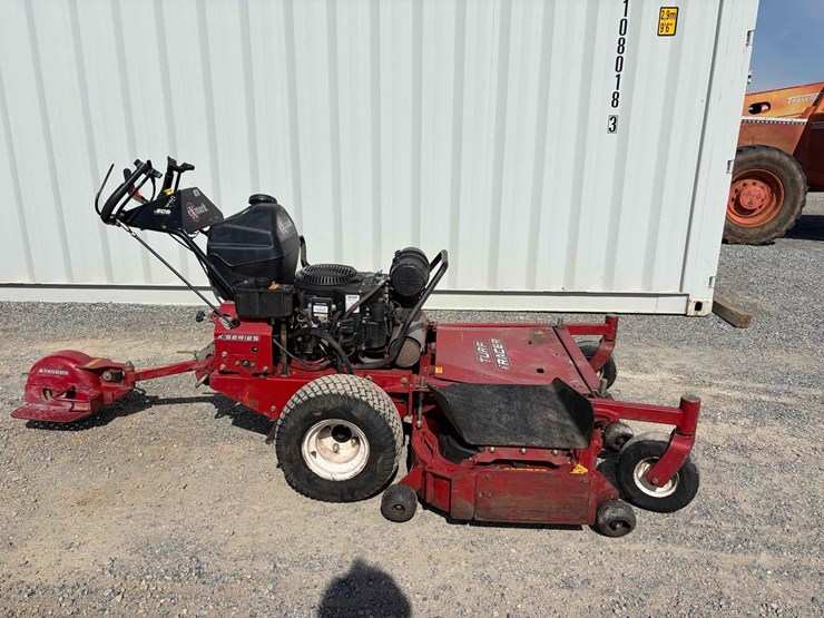 exmark-turf-tracer-image-2