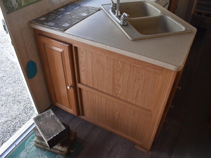 2008-forest-river-rockwood-8318ss-42661-image-43