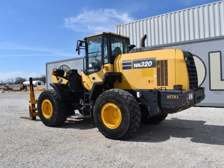 2019-komatsu-wa320-8-image-9