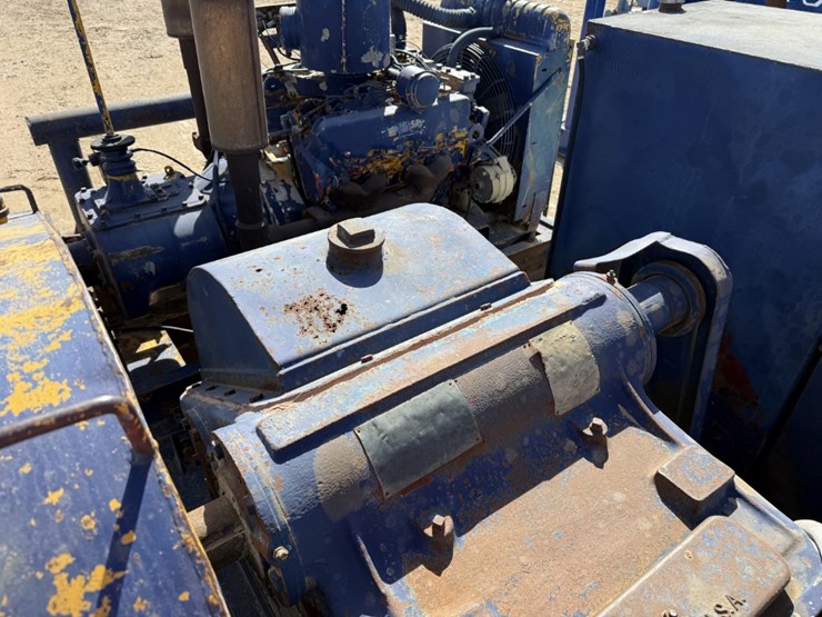 caterpillar-3208-image-9