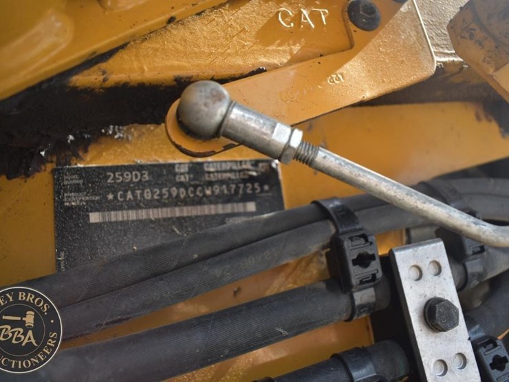 2022-caterpillar-259d3-image-40