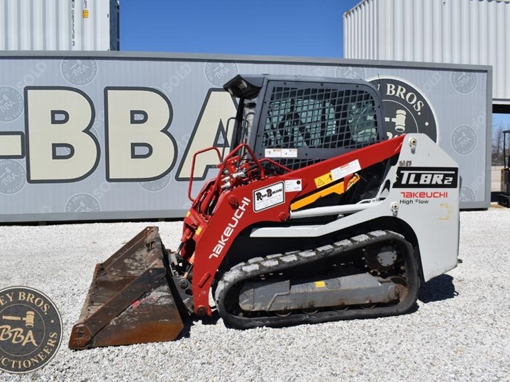 2020-takeuchi-tl8r2-image-5