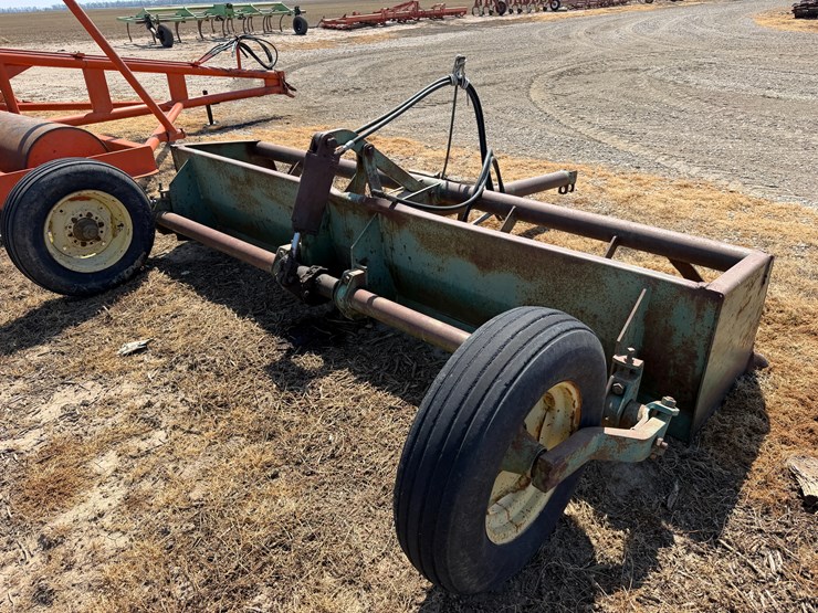 john-deere-10-image-3