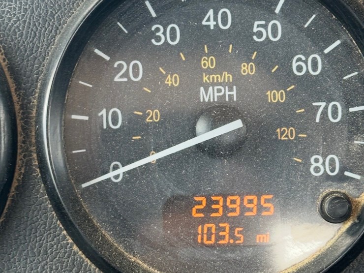 2011-peterbilt-367-image-16