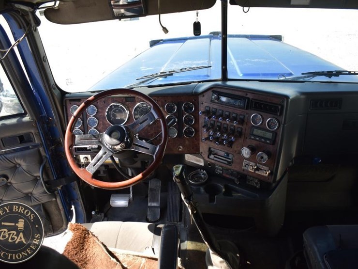 1998-international-9300-image-62