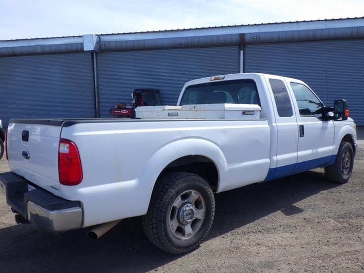 2015-ford-f350-image-3