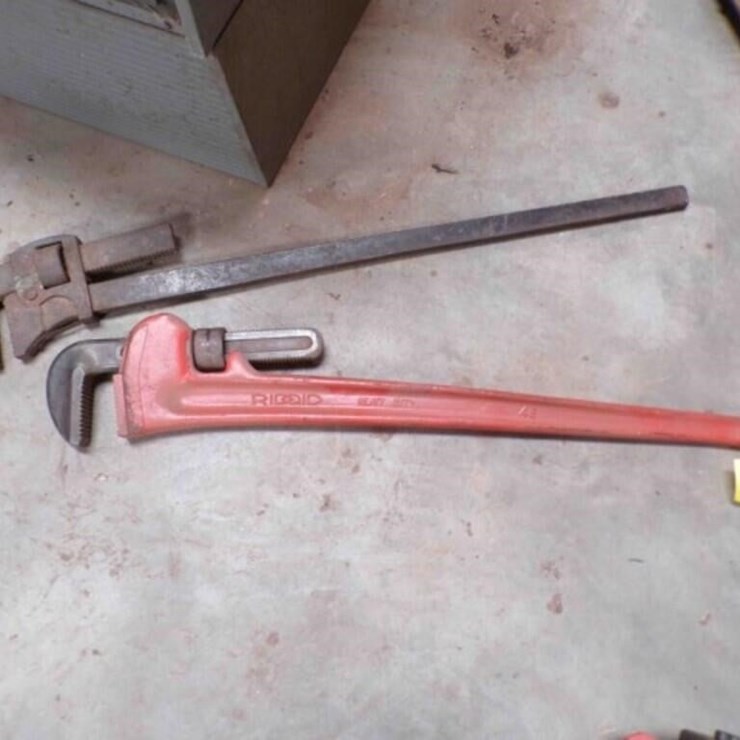 Ridgid 48" pipe wrench &