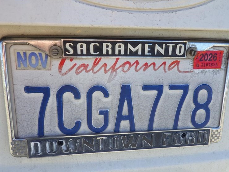 2013-ford-edge-image-17