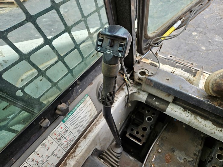 bobcat-s130-image-21