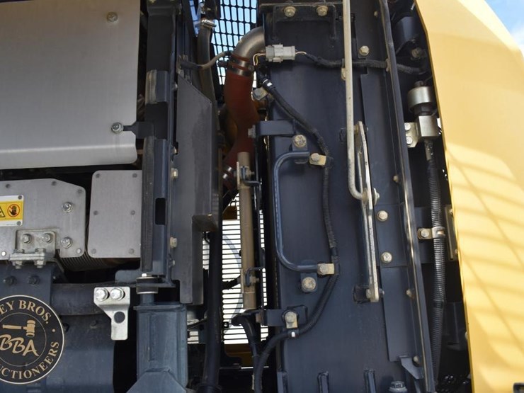 2019-komatsu-wa320-8-image-58