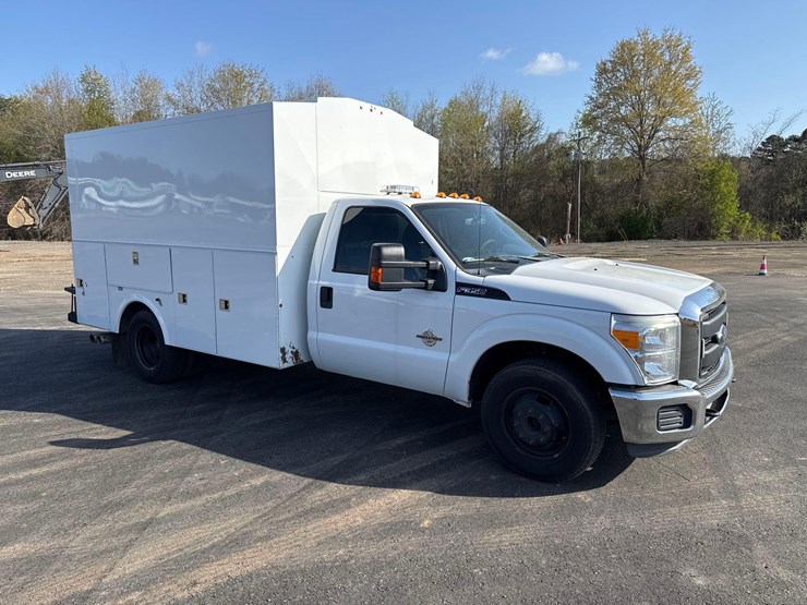 2016-ford-f350-image-7