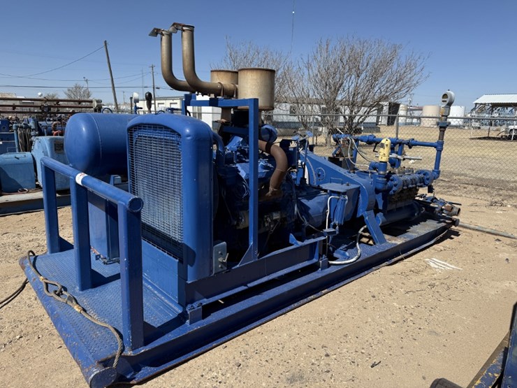 gardner-denver-tee-5k-wp-triplex-well-service-pump-p/b-detroit-6v71-240hp,-skidded-image-1