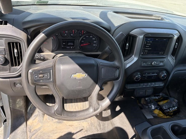 2019-chevrolet-1500-image-11