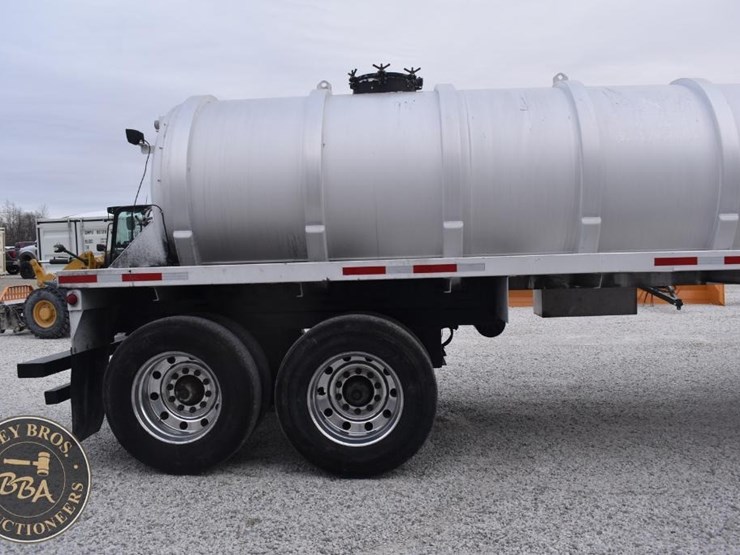 2008-troxell-tanker-image-35