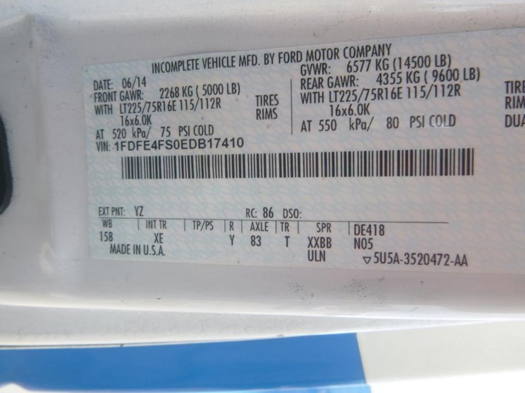 2014-ford-e450-image-17