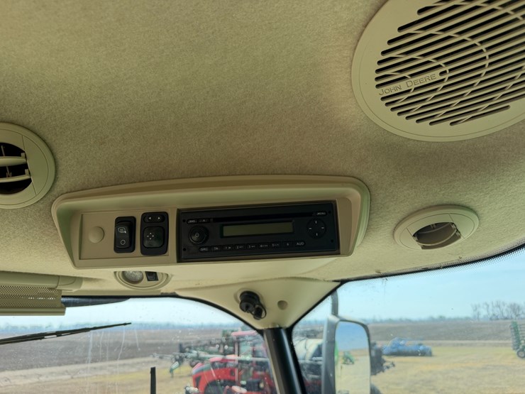 2014-john-deere-s670-image-167