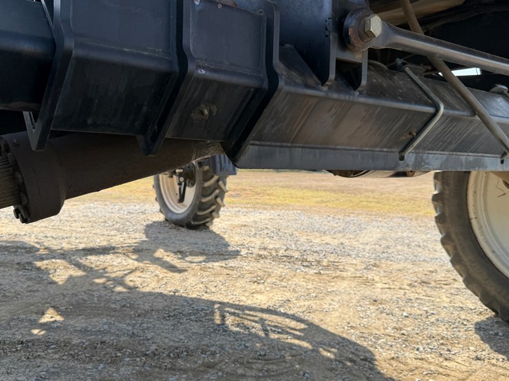 2011-apache-as1020-image-42