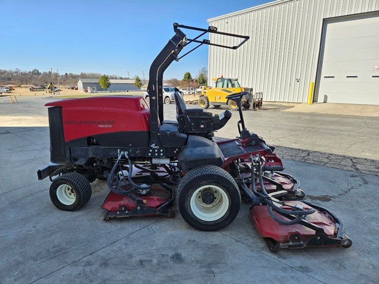 toro-groundsmaster-4000d-image-6