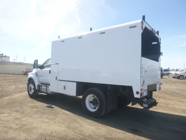 2019-ford-f750-image-4