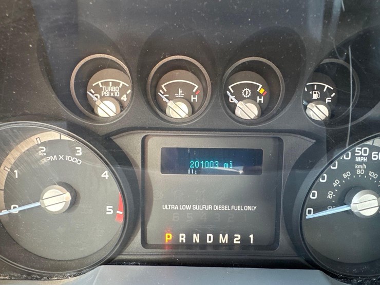 2016-ford-f350-image-17