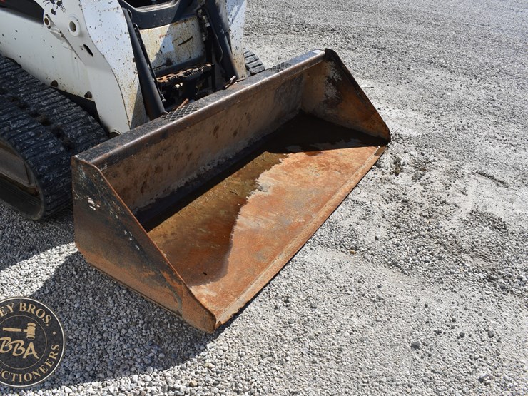 2016-bobcat-t650-image-27