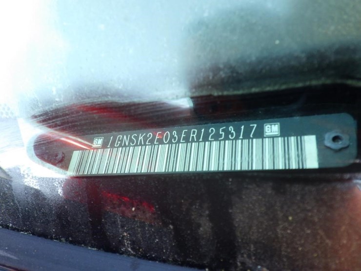 2014-chevrolet-tahoe-image-15