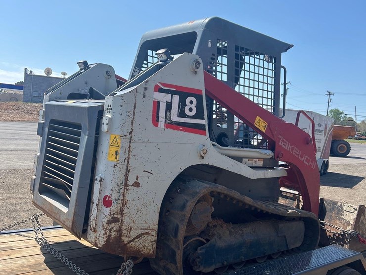 2014-takeuchi-tl8-image-5