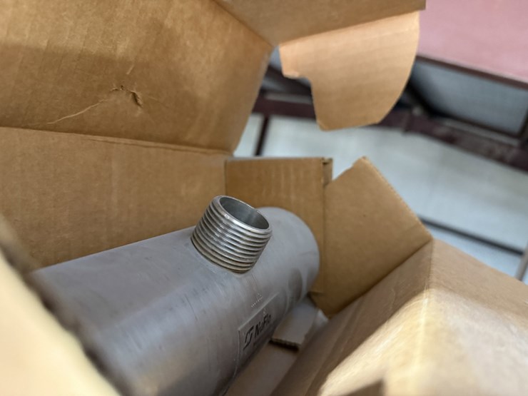 6-shelve-section-of-power-swivel-&-gd-tee-triplex-pump-parts-image-4