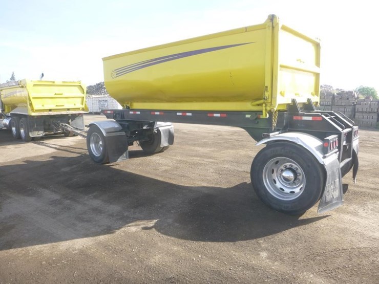 2014-peterbilt-388-image-39