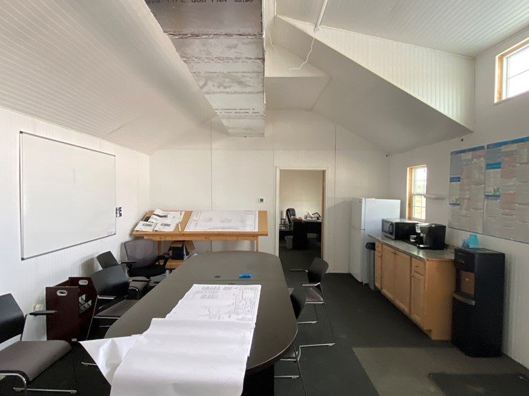 #1090-•-16x48-office-building-image-6