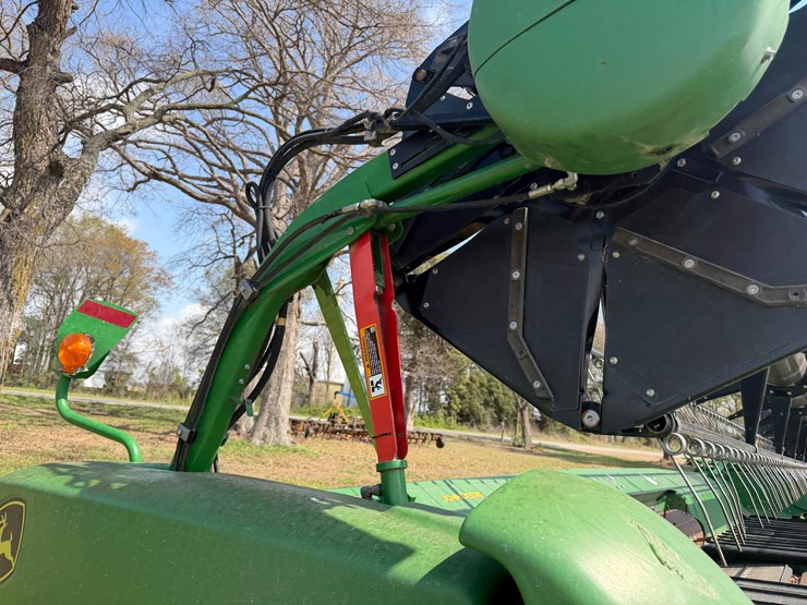 2017-john-deere-630fd-image-9