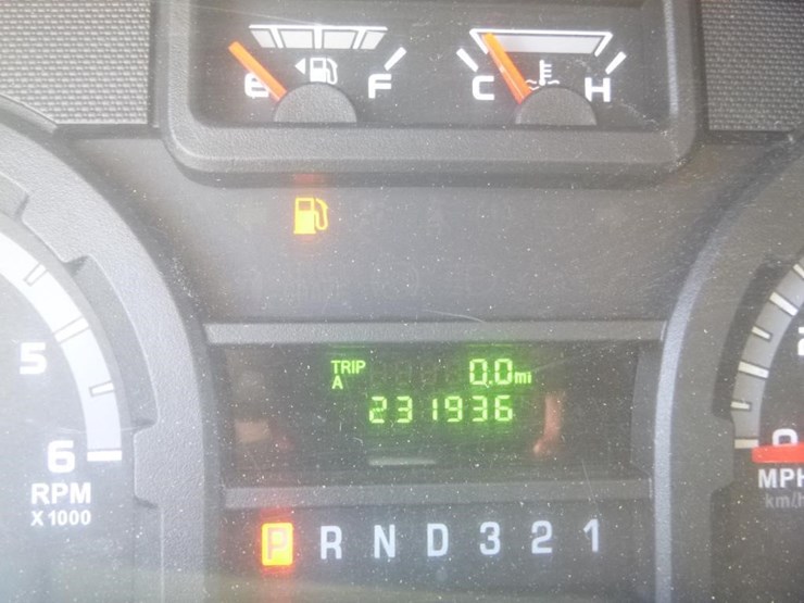 2014-ford-e450-image-16