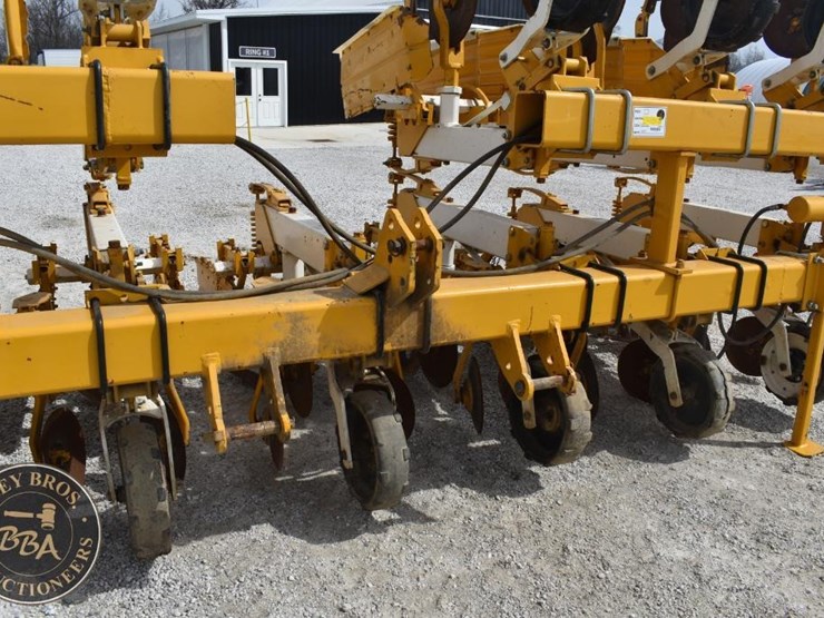 buffalo-6400-image-13